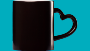 Taza mágica asa corazón